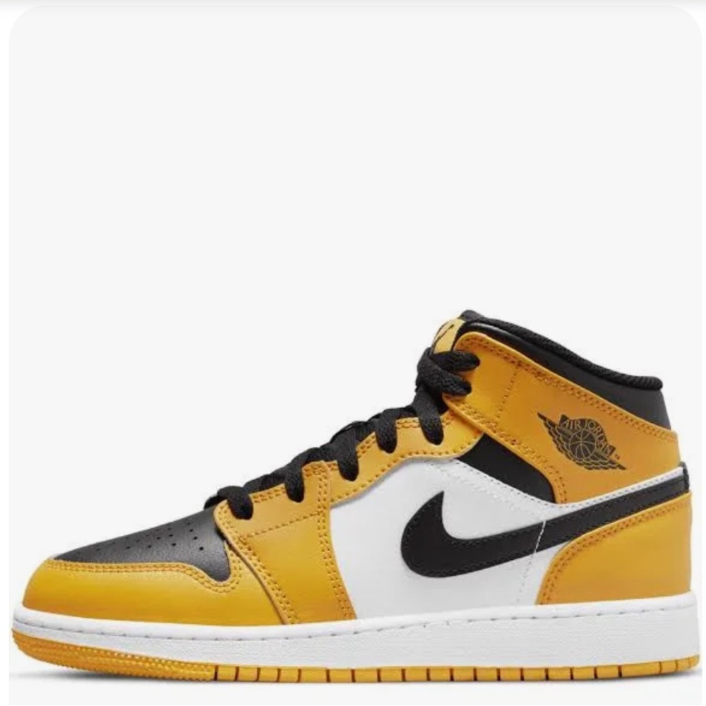 Air Jordan 1 Mid